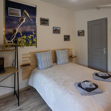 Studio Dans Le Luberon Céreste Kültér fotó