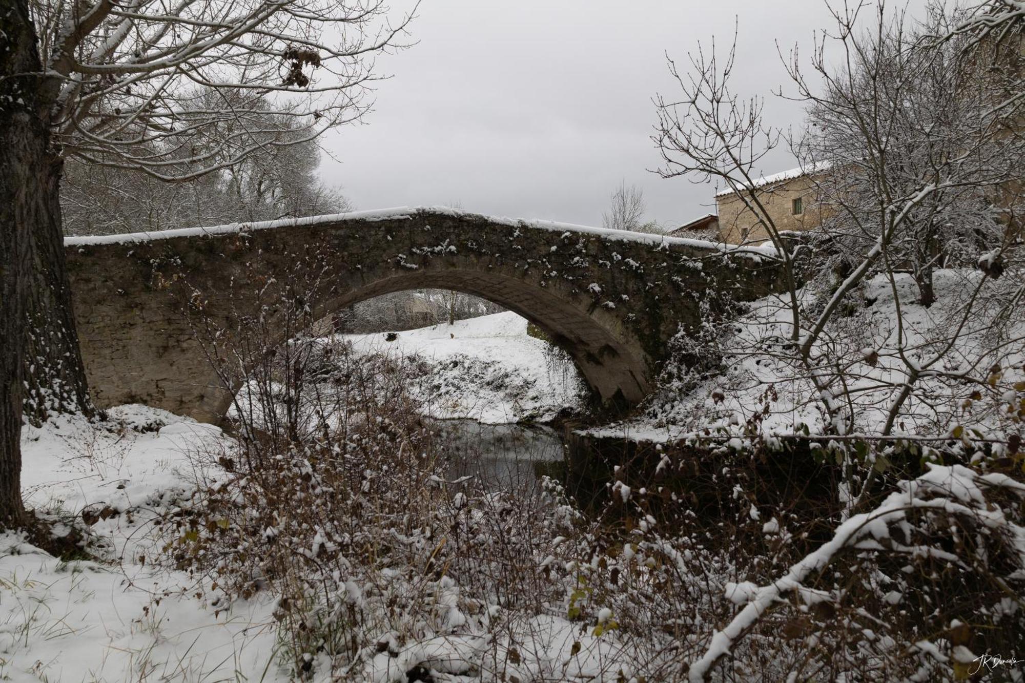 Studio Dans Le Luberon Céreste Kültér fotó