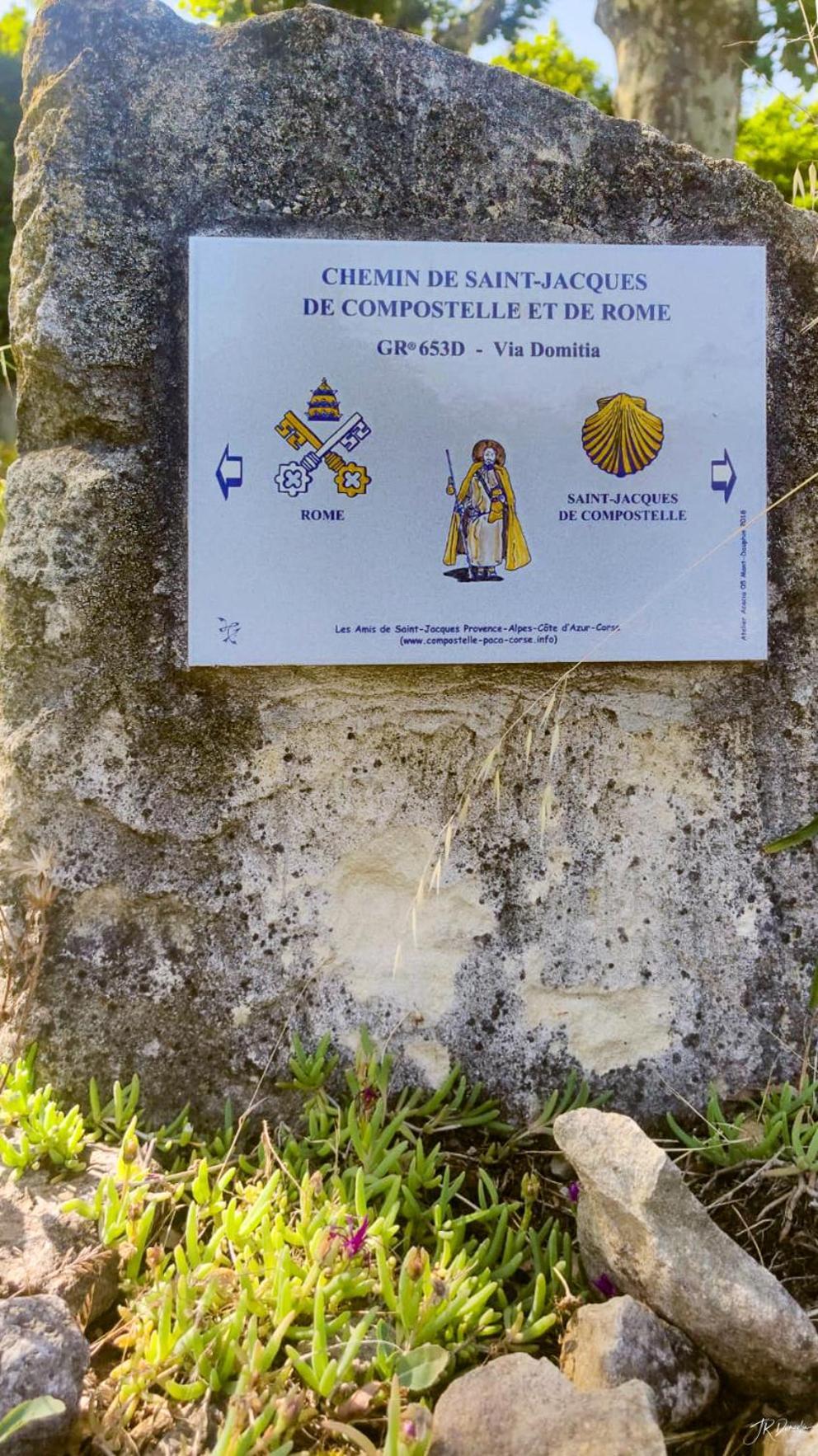 Studio Dans Le Luberon Céreste Kültér fotó